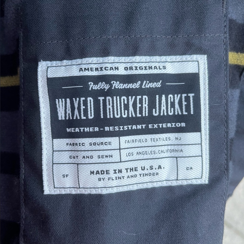 Flint and Tinder Flannel-lined Waxed Trucker Jacket - Picture 4 of 5